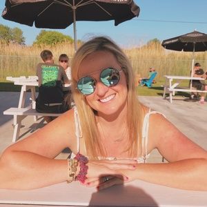 SHOP WITH ME—KAT —POSH AMBASSADOR